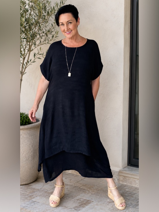 White amber Dresses & Skirts - WHITE AMBER Australia Bamboo Cotton Black Flowing  Midi Dress